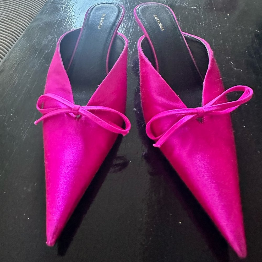 Balenciaga satin Knife mule